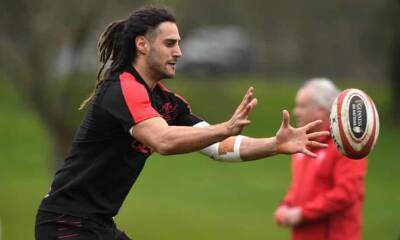 Josh Navidi returns for Wales to face France after year on the sidelines