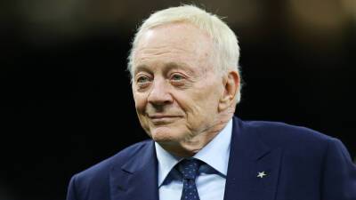 Jerry Jones - Cowboys owner Jerry Jones sued by woman claiming he's biological father - foxnews.com - Usa - Los Angeles - state Indiana - state Texas - state California - county Dallas - state Arkansas - county Davis - county Rock
