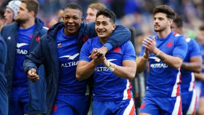 Les Bleus looking to keep Grand Slam dream alive – Wales v France talking points