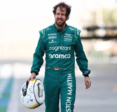 Formula 1: Sebastian Vettel reveals Ukraine tribute crash helmet at Bahrain test