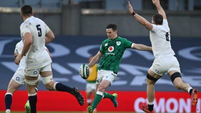 Breaking Sexton among six changes for Ireland v England