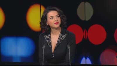 Artists for Ukraine: Georgian-born pianist Khatia Buniatishvili plays for peace - france24.com - France - Ukraine - Georgia