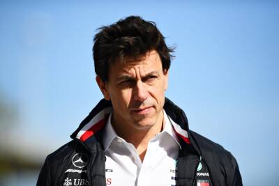 Toto Wolff offers thoughts on Mercedes sidepod debate