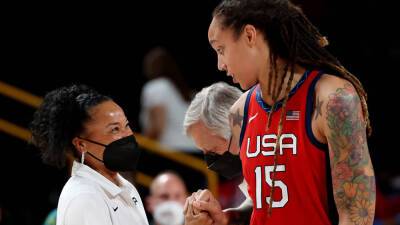 Dawn Staley expresses concern for Brittney Griner, praying for her amid arrest in Russia