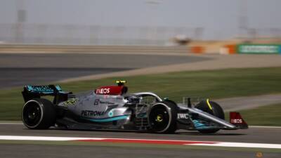 'Extreme' Mercedes makes waves at Bahrain F1 test