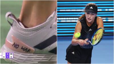Russian tennis star Anna Kalinskaya sports powerful “No War” sign on trainers at Indian Wells