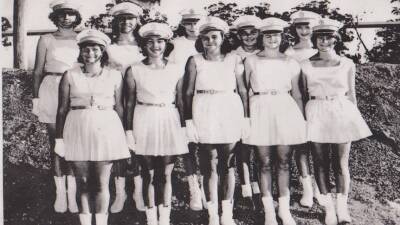 Marching girls were part of Australia's history. The sport lives on through drill dance - abc.net.au - Australia - New Zealand