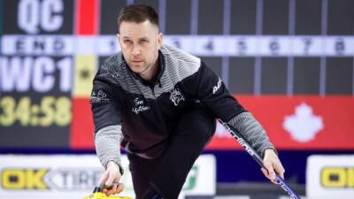 Gushue wraps up top spot in Pool B with extra-end win over Gunnlaugson