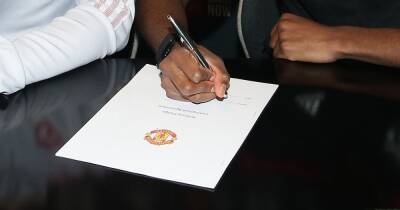 Manchester United have an easy change to make to their contract strategy