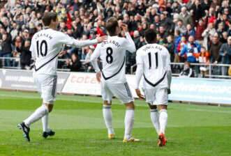 11 celebrities that supposedly are Swansea City supporters - msn.com - Usa - county Martin -  Swansea - county Jones - county Russell - county Newport