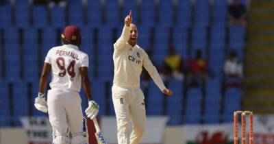 Cricket-West Indies lead England by 64 runs after first innings