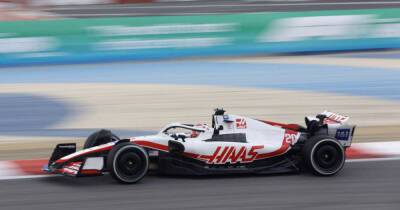 Max Verstappen - Lewis Hamilton - Carlos Sainz - Kevin Magnussen - Motor racing-Magnussen usurps Sainz to go fastest in extra hour of F1 testing - msn.com - Bahrain -  Manama