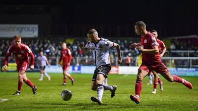 Shelbourne strike late to secure draw against Dundalk - rte.ie - Ireland