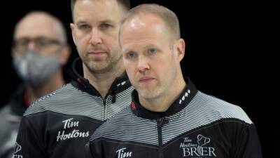 Brad Gushue - Gushue rink third Nichols tests positive for COVID-19, out of Brier - tsn.ca - Canada - Beijing