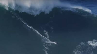 Surf de olas gigantes en Nazaré: 5 vídeos que han dado la vuelta al mundo - en.as.com - Portugal