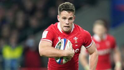 Kieran Hardy: Wales will roll sleeves up before ‘real test’ against Italy