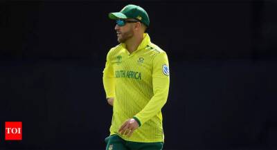 Du Plessis - Mike Hesson - IPL 2022: Royal Challengers Bangalore appoint Faf du Plessis as new captain - timesofindia.indiatimes.com - South Africa - India -  Chennai -  Bangalore