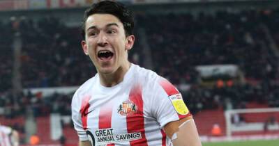 Patrick Roberts - Bailey Wright - Elliot Embleton - Alex Neil - Sunderland vs Crewe team news as Luke O'Nien starts for the Black Cats in one of three changes - msn.com - state Ohio - county Porter -  Fleetwood
