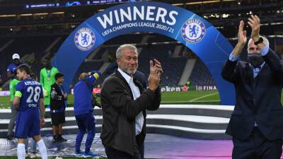 Premier League disqualifies Roman Abramovich from running Chelsea
