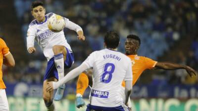 REAL ZARAGOZA Jaume Grau, baja indefinida por una taquicardia - en.as.com