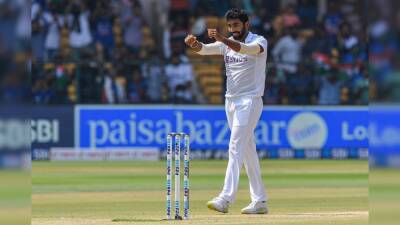 India vs Sri Lanka, 2nd Test: Twitter Salutes Jasprit Bumrah As Pacer Takes Five-For On Spin-Friendly Pitch
