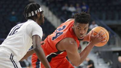 Anosike, CSU Fullerton rally, beat LBSU 72-71, win Big West - foxnews.com - Jordan - state Nevada - county Long - county Henderson
