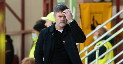 Graham Alexander accuses Hibs of 'manhandling' Willie Collum and channels famous Jose Mourinho meme