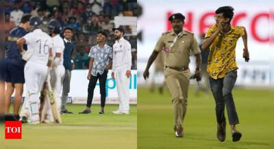 Kapil Dev - India vs Sri Lanka: Fans enter ground, click selfie with Kohli before being chased away by police - timesofindia.indiatimes.com - India - Sri Lanka