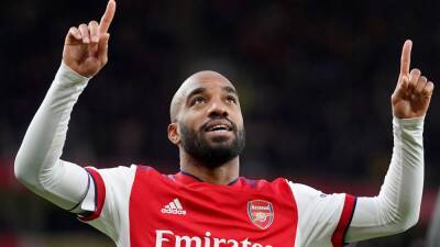 Arsenal back into top four as Alexandre Lacazette and Thomas Partey down Foxes