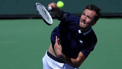 World No. 1 Daniil Medvedev and Britain's Dan Evans win to go through to last 32 at Indian Wells