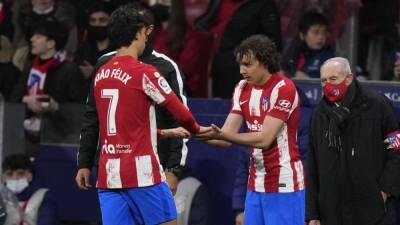 Fernando Torres - Javi Serrano, sin respiro: Cádiz, la roja, el Atlético B y a Mánchester... - en.as.com - Manchester