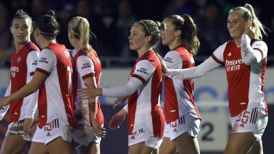 Arsenal handle pressure by beating Brighton to stay clear at top of WSL