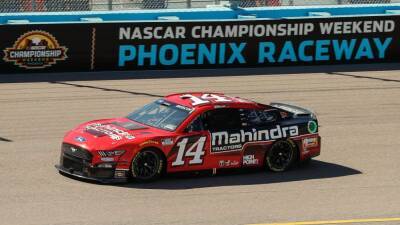 Chase Briscoe earns first Cup win at Phoenix Raceway