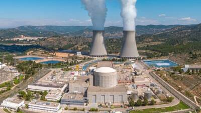 ¿Cuánto cuesta construir una central nuclear y cuáles son sus ventajas e inconvenientes?