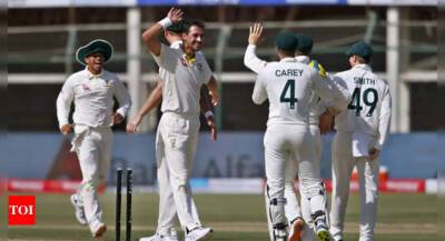 2nd Test: Australia on top after Pakistan wilt in Karachi