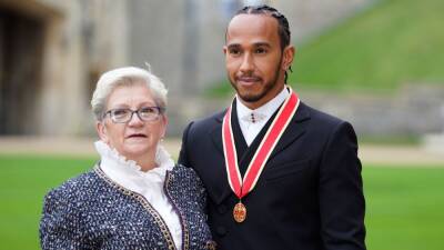 Lewis Hamilton changes name to include mother's name, Larbalestier