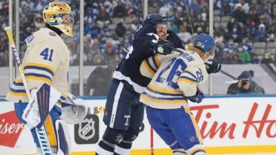 Auston Matthews suspended 2 games for cross-check in Heritage Classic loss to Sabres