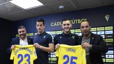 El Cádiz - Lucas Pérez - El Cádiz aumentó su límite salarial en el mercado de invierno - en.as.com - Santander