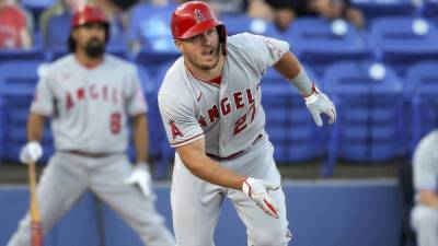 Jae C.Hong - Mike Trout - Mike Trout wants to stay in center, regain top form with Angels - foxnews.com - Los Angeles -  Los Angeles -  Houston -  Anaheim