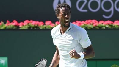 Monfils stuns world number one Medvedev at Indian Wells