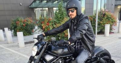 Hakan Calhanoglu - Zlatan Ibrahimovic muestra en Instagram su nueva Harley-Davidson - en.as.com