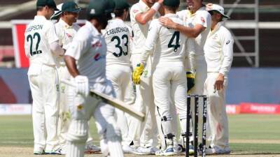 Shoaib Akhtar Trolls Pakistan After 1st Innings Collapse vs Australia In Karachi