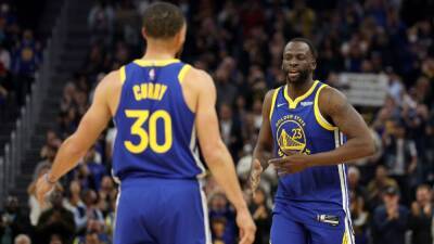 Draymond Green energizes Golden State Warriors in return, helps fuel Stephen Curry's 47-point birthday outing