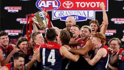 Epic AFL season awaits as Melbourne attempts to hold off chasing pack