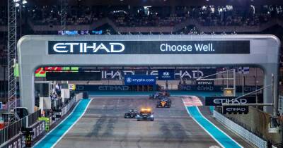 Max Verstappen - Lewis Hamilton - Michael Masi - Carlos Sainz - F1 clarifies safety car rules after Abu Dhabi controversies - msn.com - Abu Dhabi