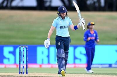 'Scrappy' England beat India to keep Women's World Cup hopes alive