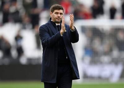 Aston Villa - Steven Gerrard - Philippe Coutinho - Tyrone Mings - Lucas Digne - Matt Targett - Carlton Palmer - Aston Villa: Gerrard could make brutal transfer decision on £22.5m star - givemesport.com