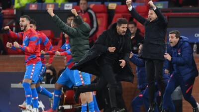 'I don’t know what happened' - Diego Simeone unaware Man Utd fans were throwing things at him at Old Trafford