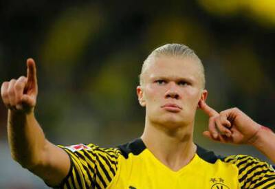 Erling Haaland advised to complete Premier League transfer by Borussia Dortmund chief