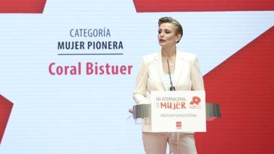 Coral Bistuer, cesada por "desajustes internos" - en.as.com - Madrid